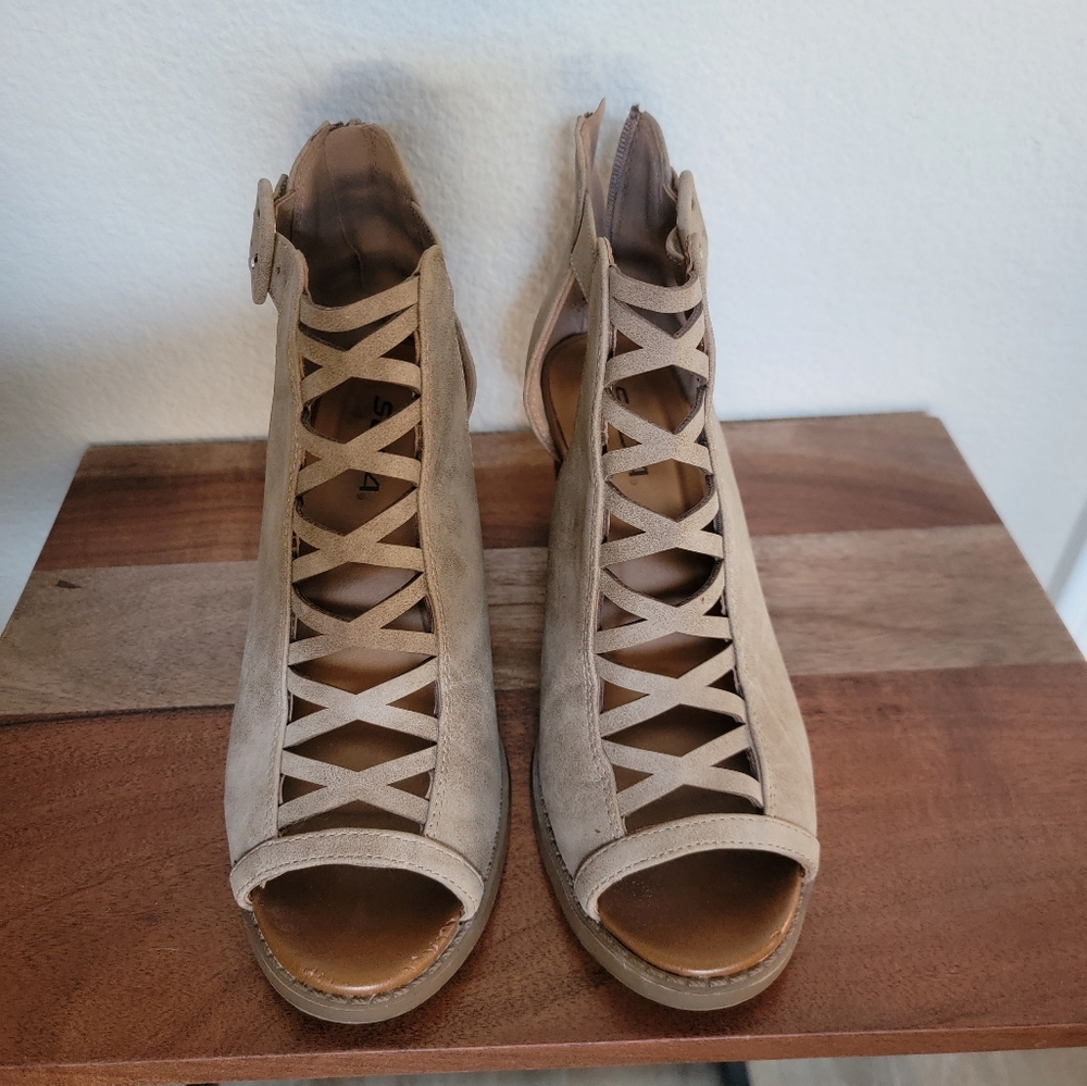 Booties - Picture 2 of 4